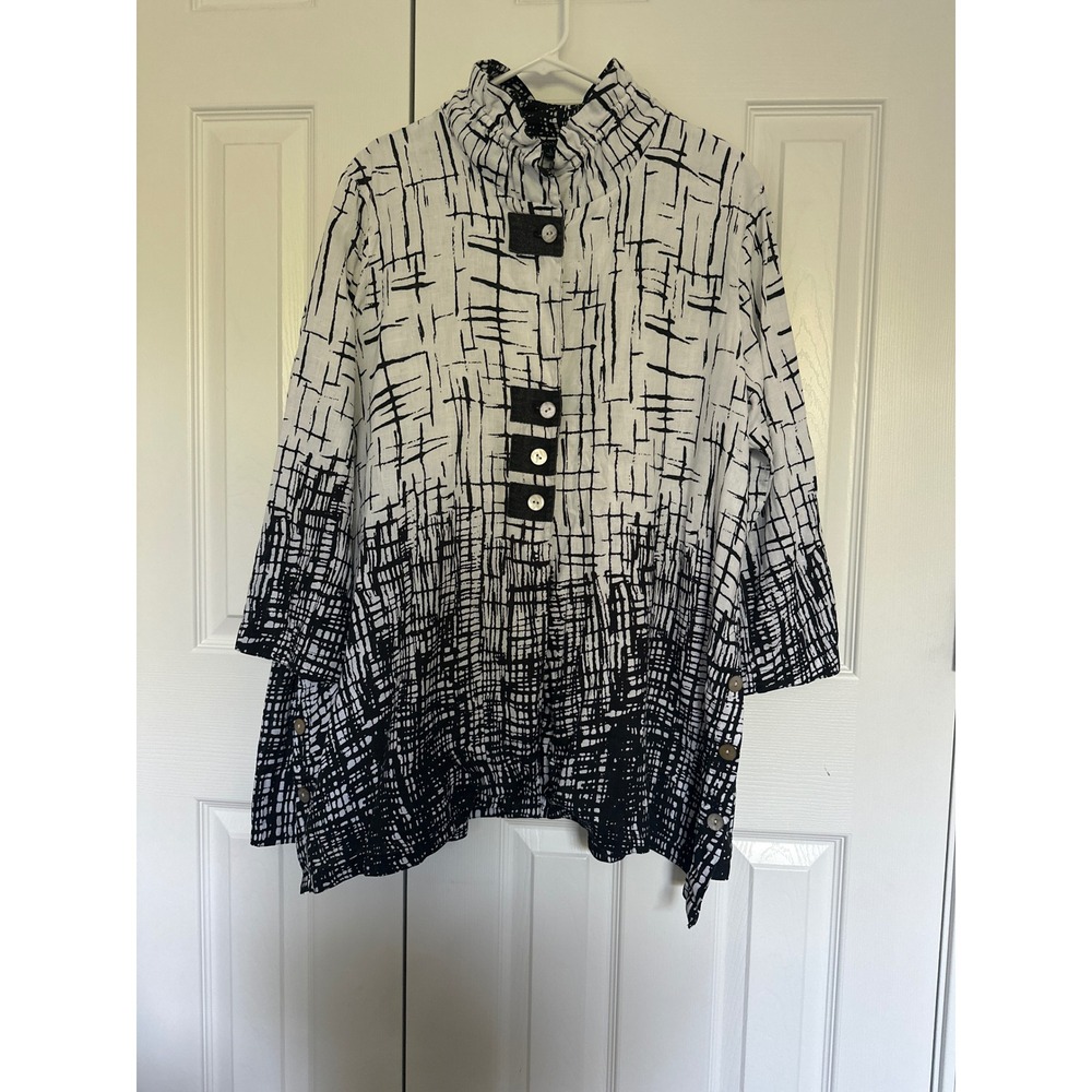 John Mark Women Large Black White Abstract Grid Linen Blend Button Up Tunic Top